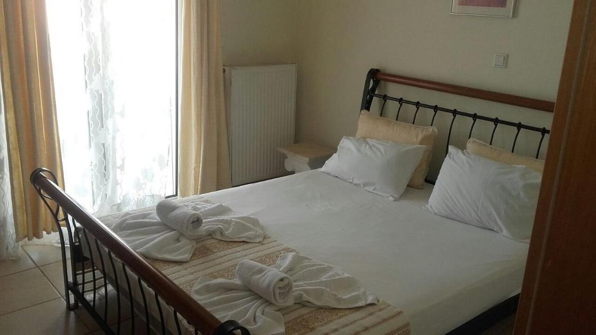 Calypso Hotel ซีวิรี ภายนอก รูปภาพ
